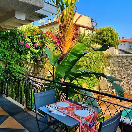 Bed & Breakfast No9 Alacati *